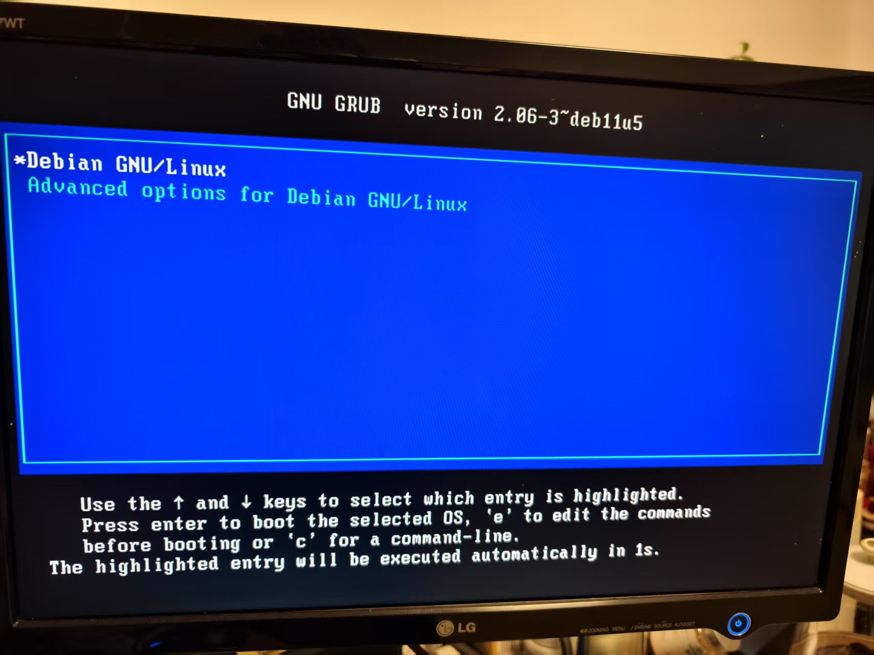 980e874a0df24697a1b22e2814e4627.jpg